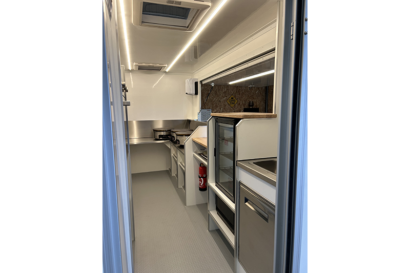 Remorque crêpes motorisée