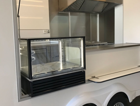 Vitrine réfrigérée pour trailer traiteur