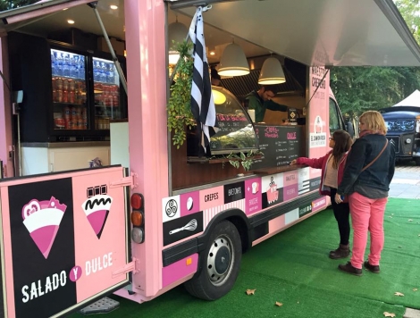 camion crepes,aménagement camion,aménagement food truck,aménagement camion crepes,food truck