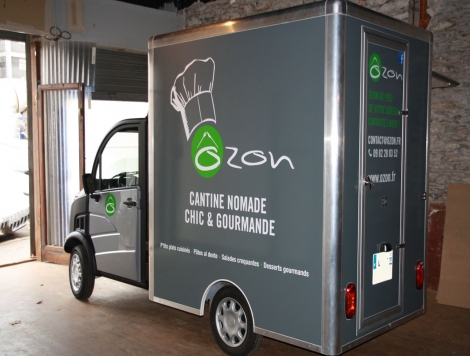 Mini-camion de livraison